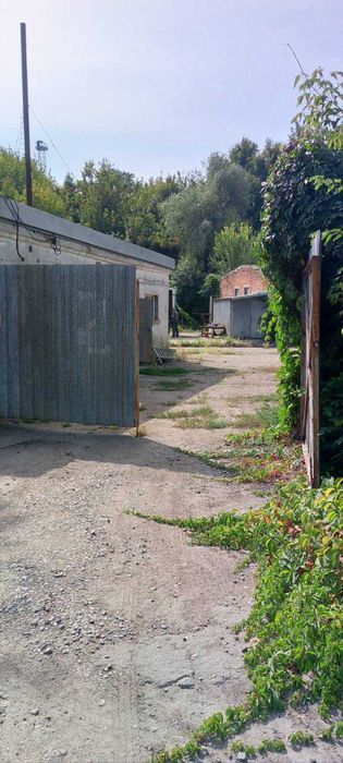 виробнича база на пр. Аношкіна