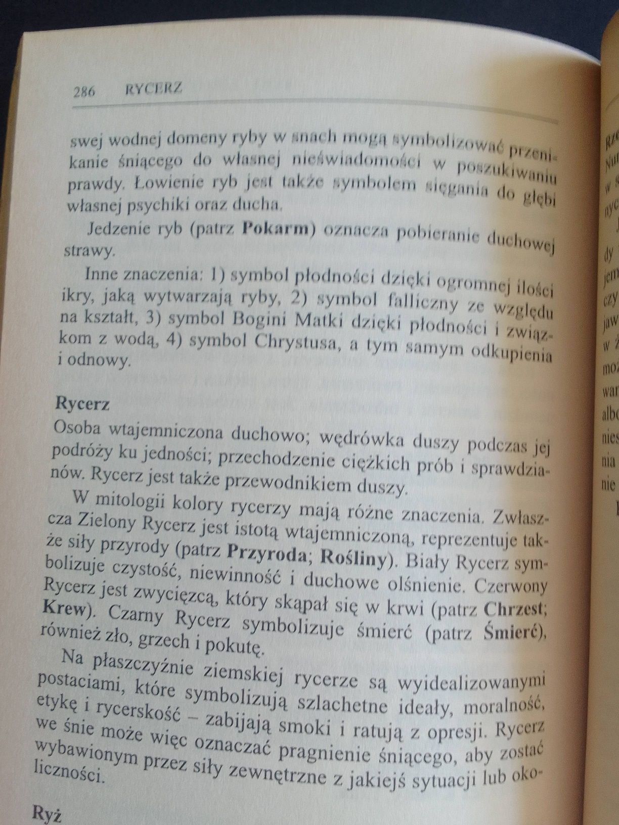 Sennik symbole i interpretacja, R. E. Guiley