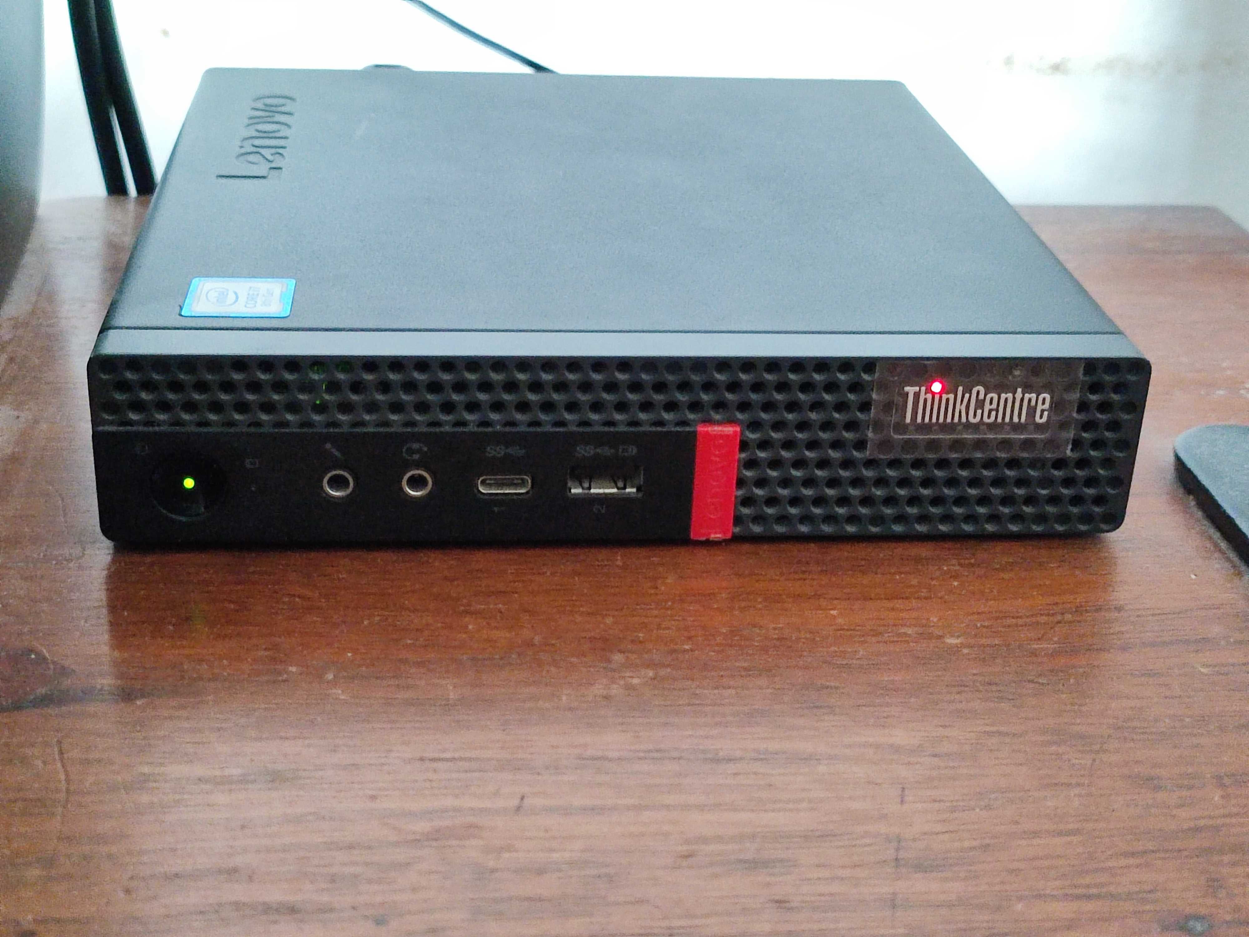 Lenovo ThinkCentre M720q i5-9500T W10Pro 16 RAM SSD 256 WIFI e BT