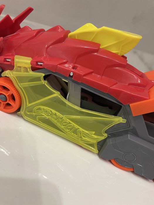 Хот вілс Паща Дракона автовоз