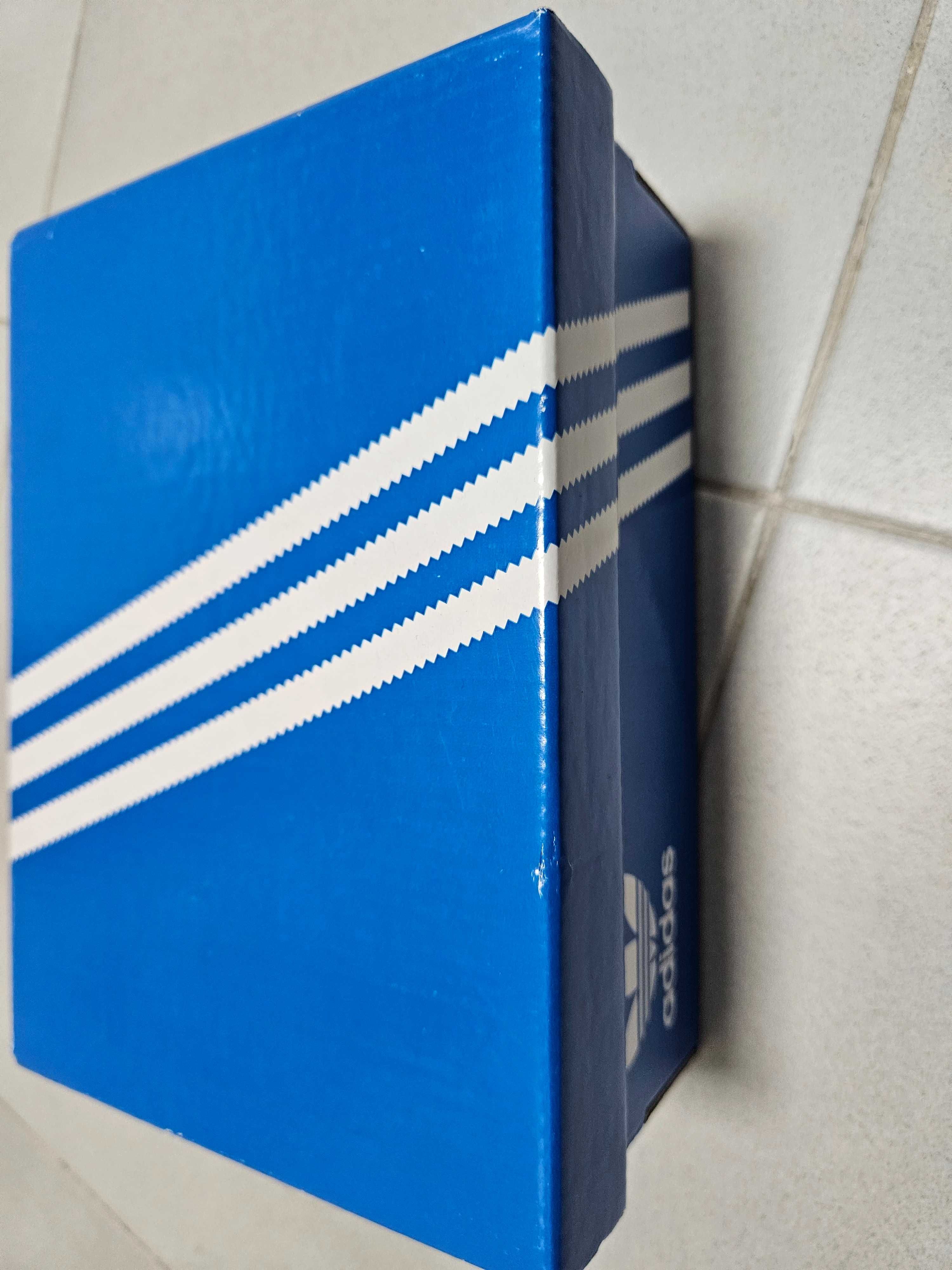 Adidas Superstar Branco e Preto - 26 1/2 - 9k