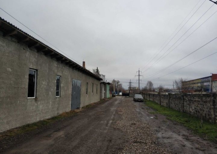Продається комплекс складських приміщень