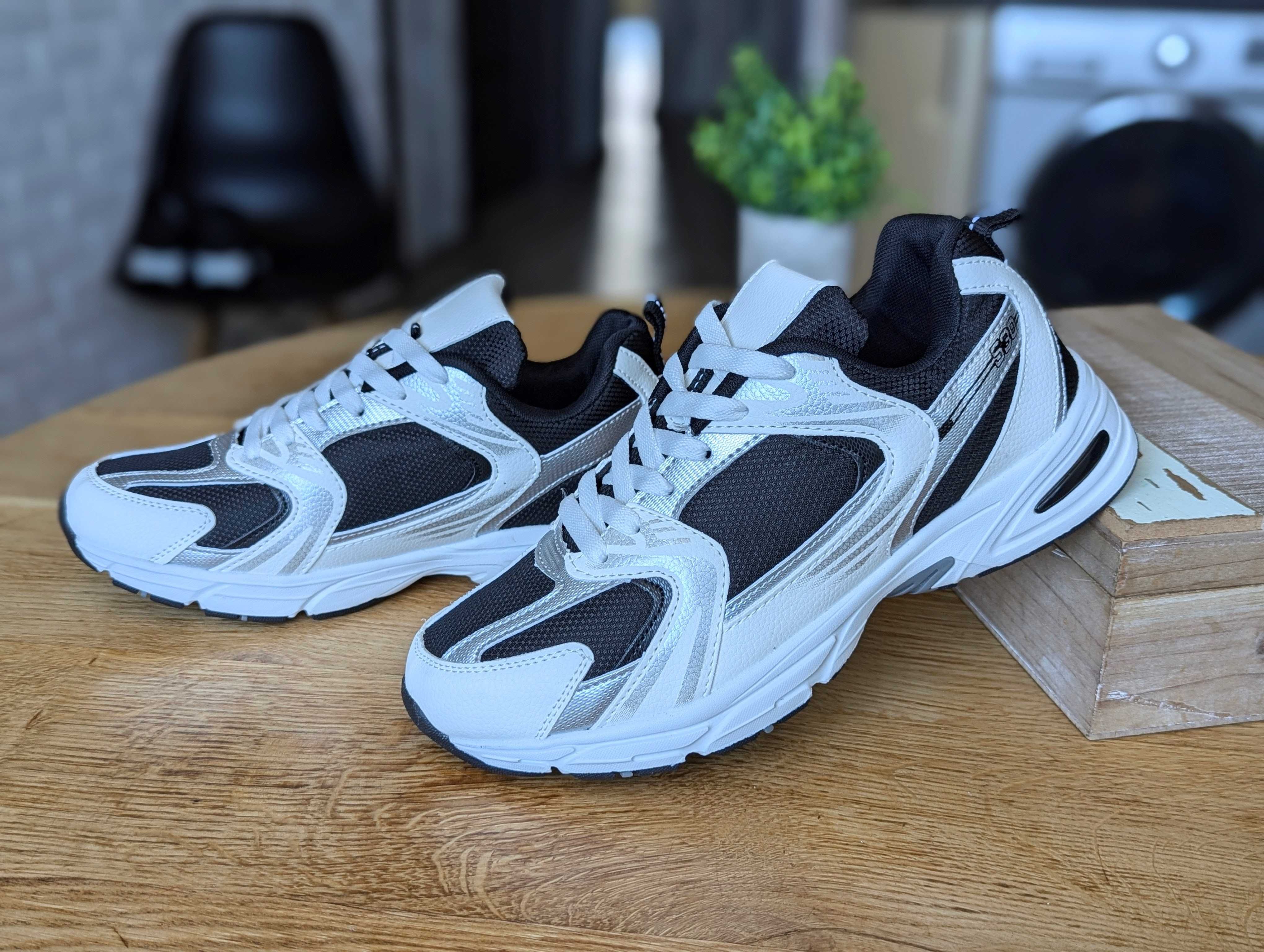Чоловічі кросівки в стилі new balance 530 зручні стильні та сучасні