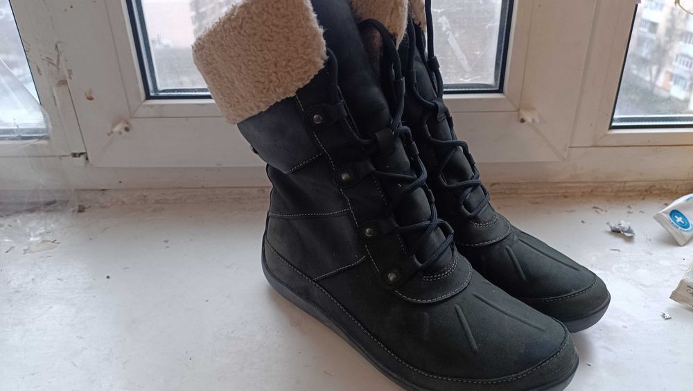 Водостійкі зимові термочеревики Clarks Gore-Tex.Оригінал.Р 38.5.24.5