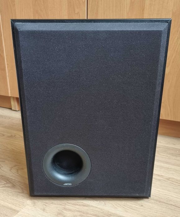 Сабвуфер Jamo SW15 з сателітами