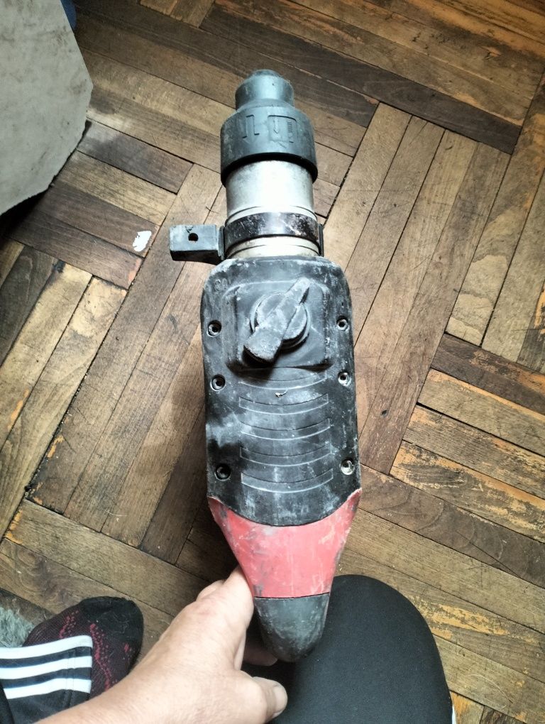 Sprzedam młot Hilti hamer