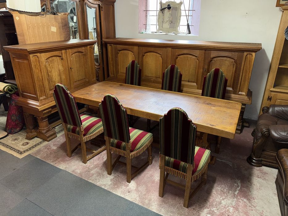 Pokojowy komplet mebli z litego dębu