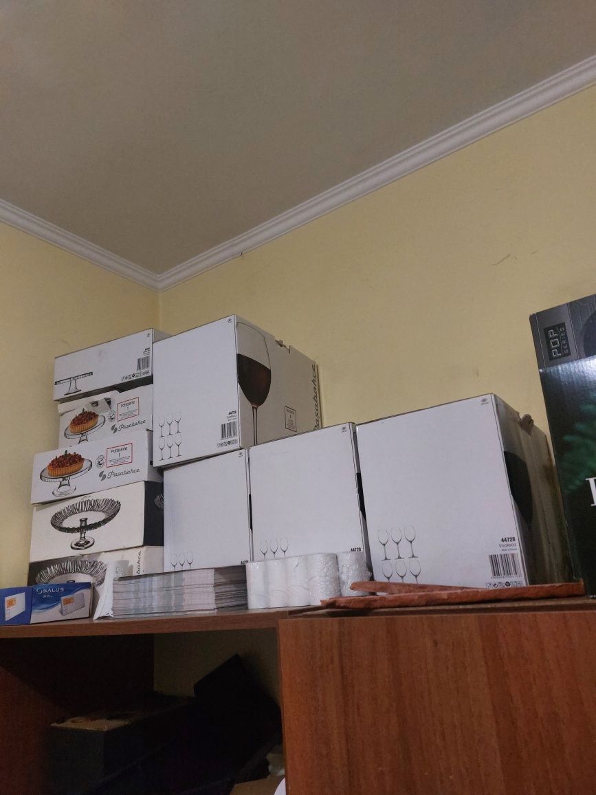 Продаєм ресторанний посуд, бокали
