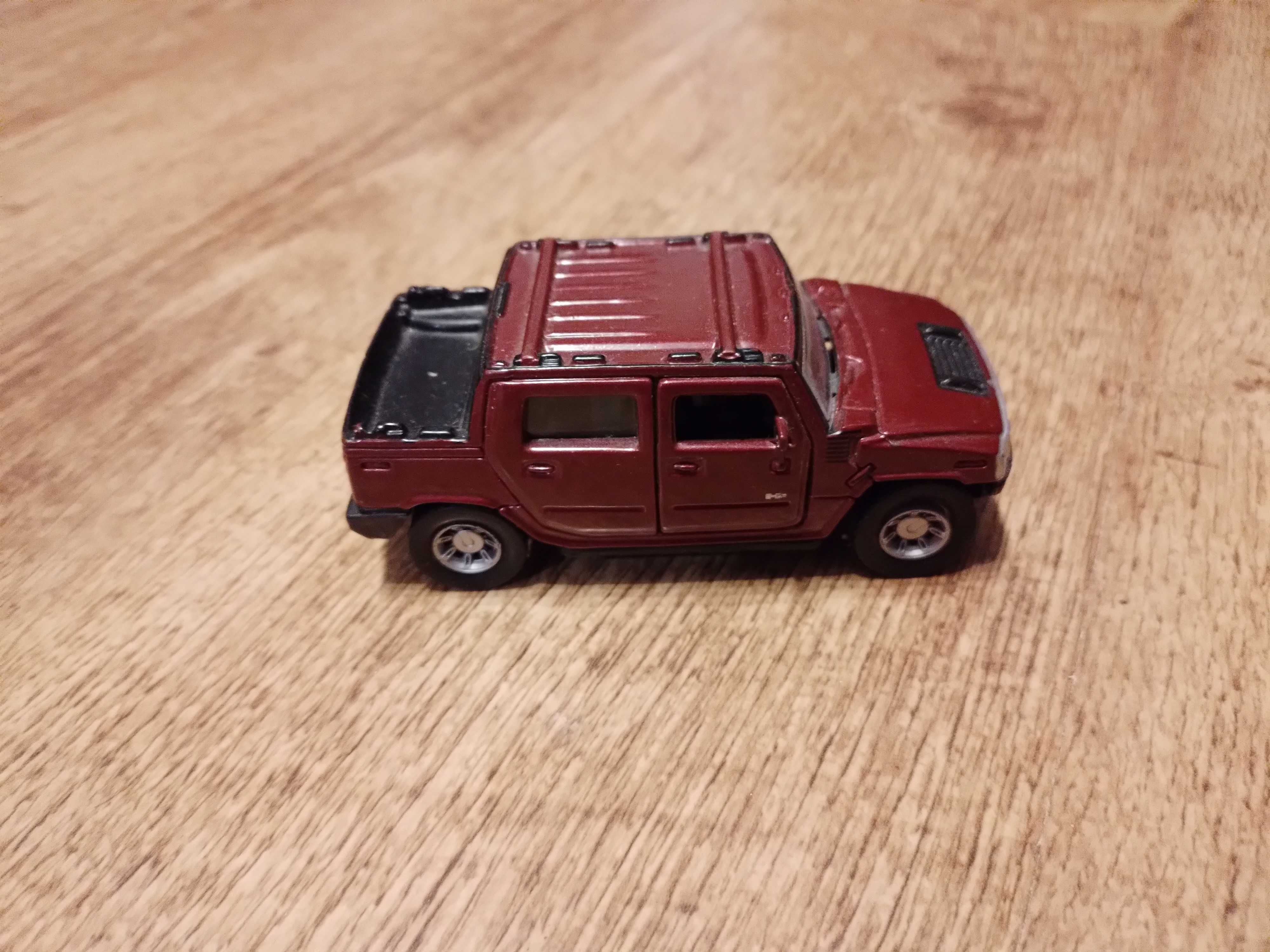 Hummer H2; Maisto 1:46