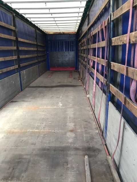 Напівпричіп тентований - KRONE