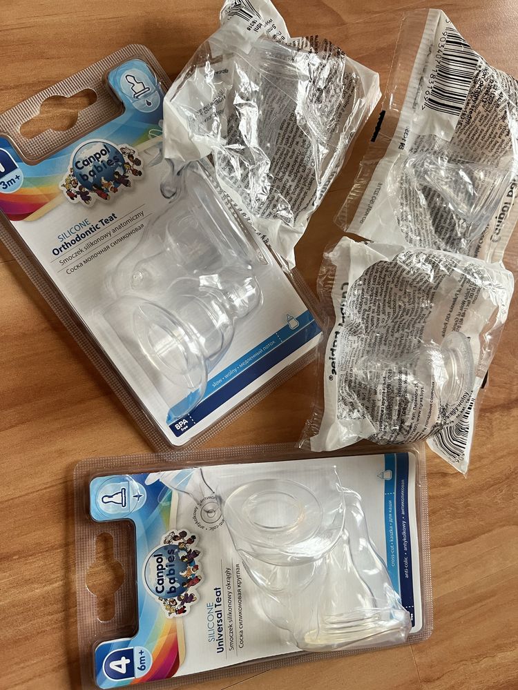Zestaw dla malucha butelka smoczki gryzaki
