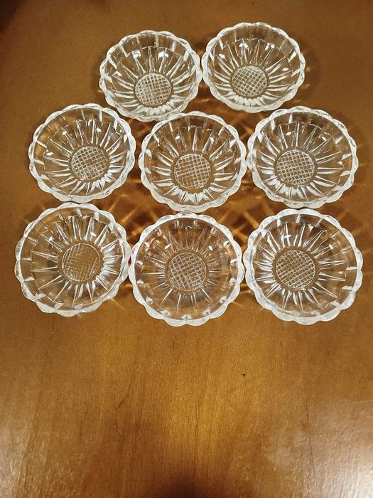 посуд скло десертні тарілочки