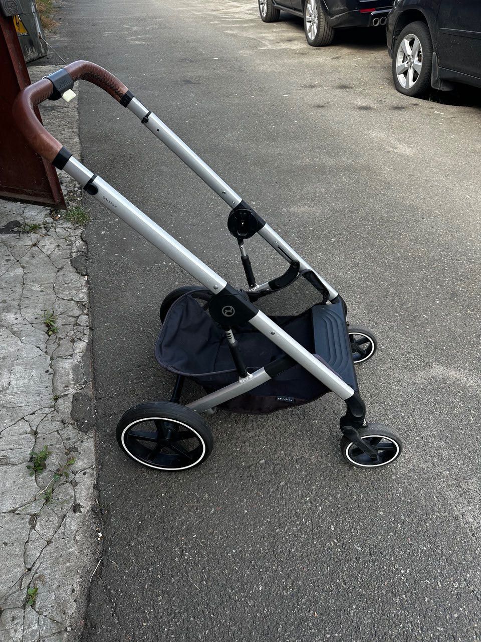 Коляска Cybex Balios S Lux Lava Grey