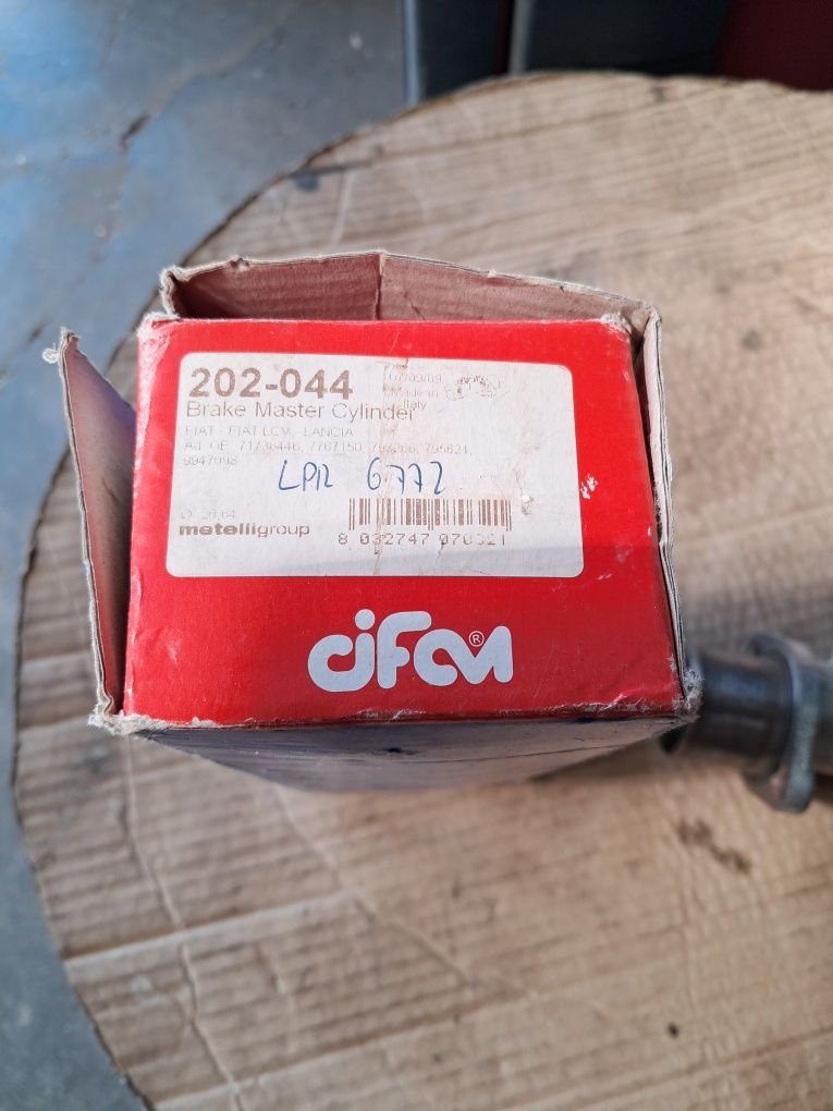Bomba travoes fiat