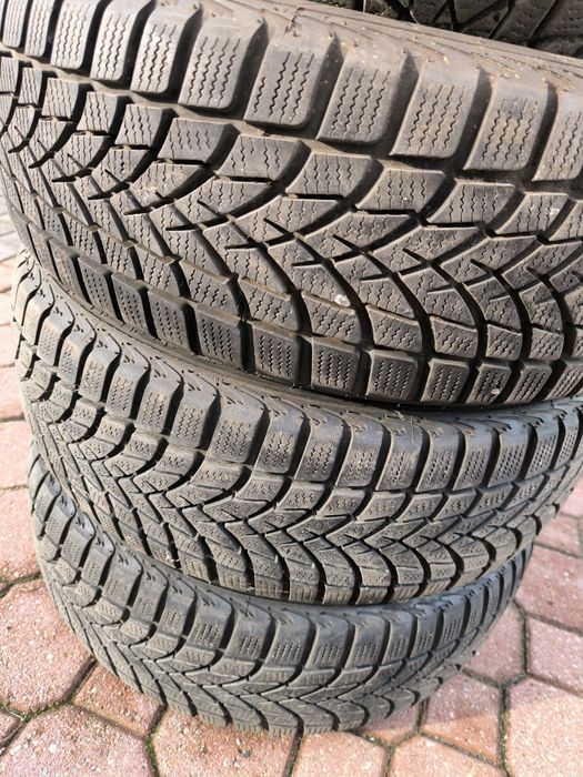 Opony zimowe 205/55/16 Dayton 7mm 4szt