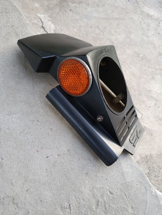 Вітровичок  на мопед  Ригу 13 .