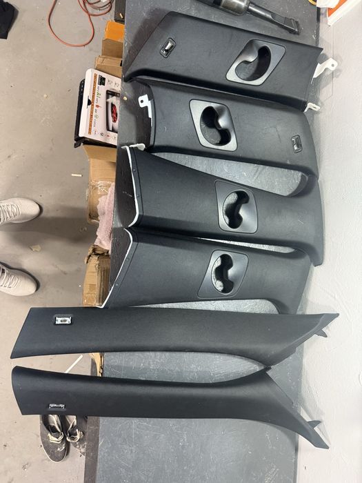 BMW x5 E70 Комплект оригинальных стоек салона