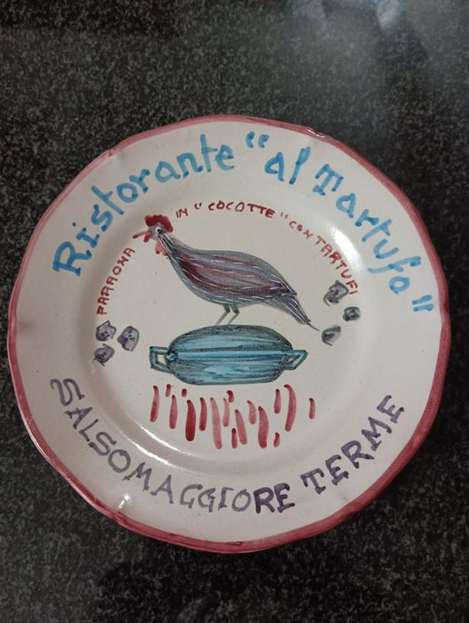 Prato em cerâmica
