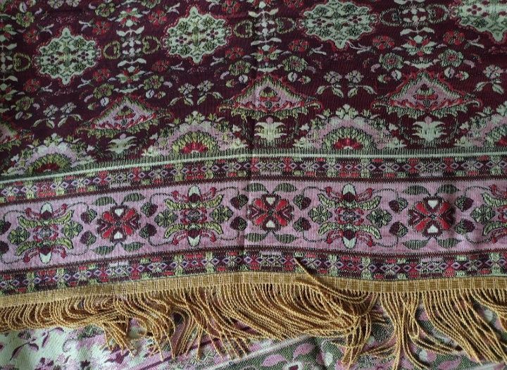 Продам покрывало 2,30 - 1,95 метра