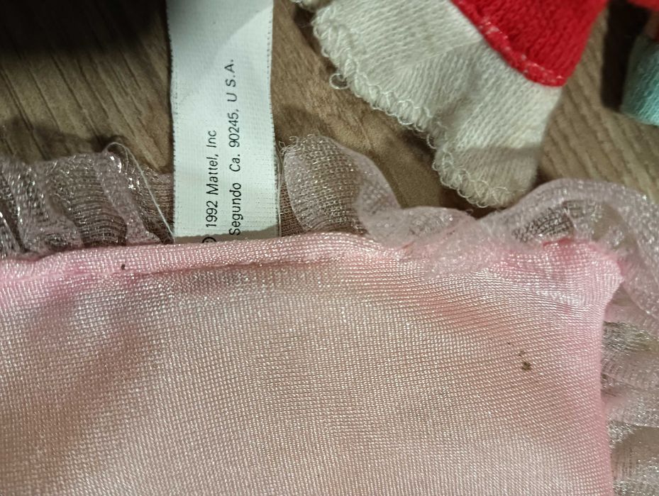 Ubrania dla lalki Barbie ciuszki + pościel