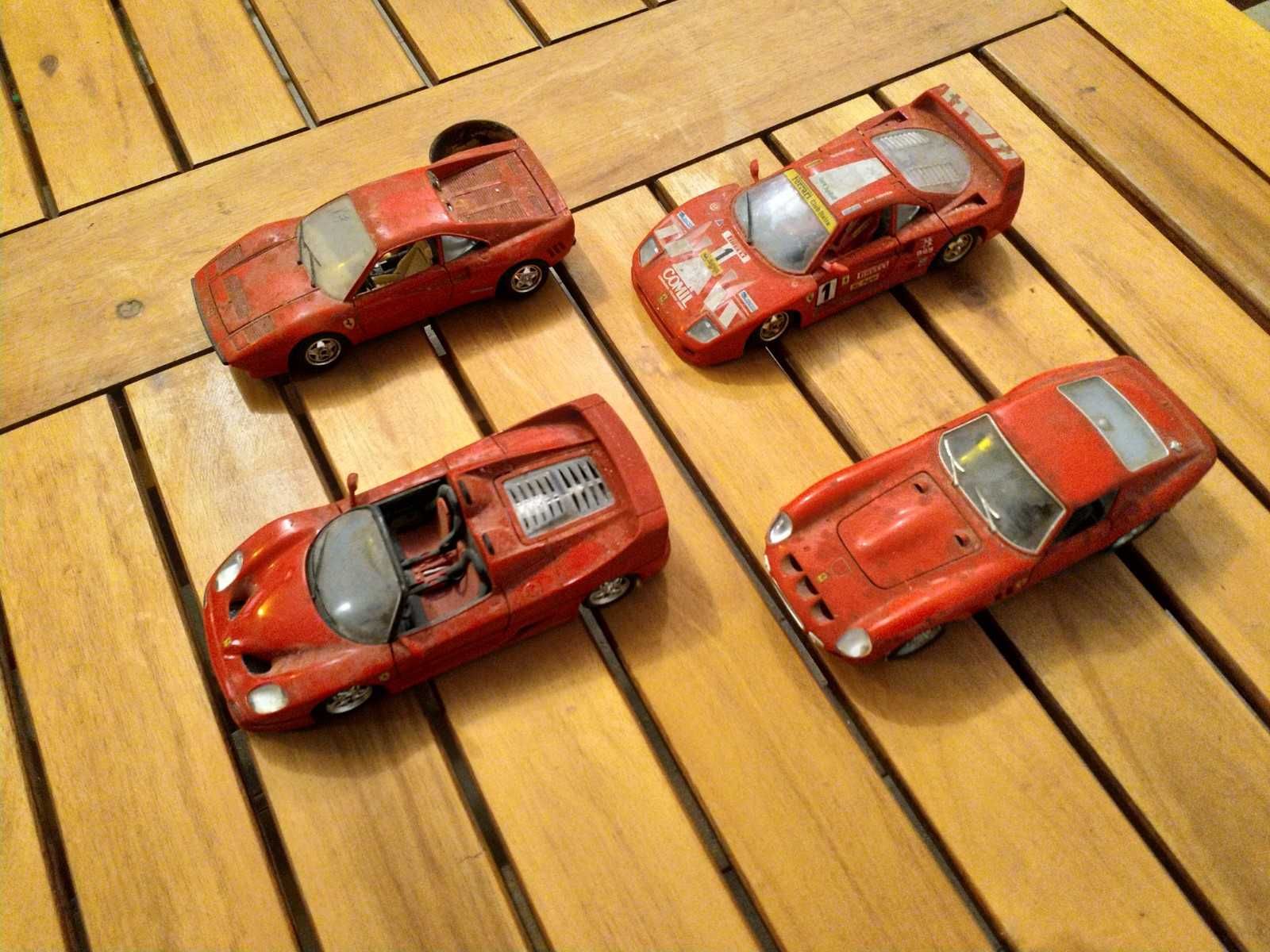 Quatro Ferrari Burago 1/24