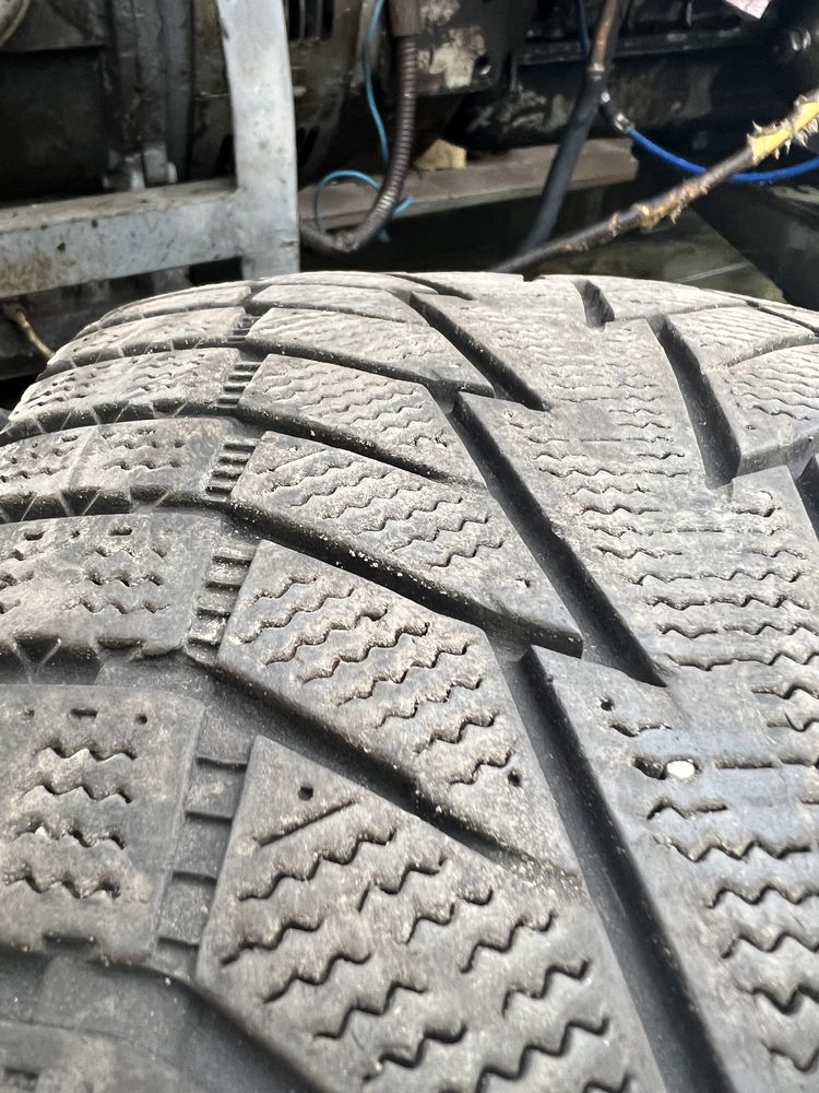 Hankook winter i*cept iz2 225/45R17 94T