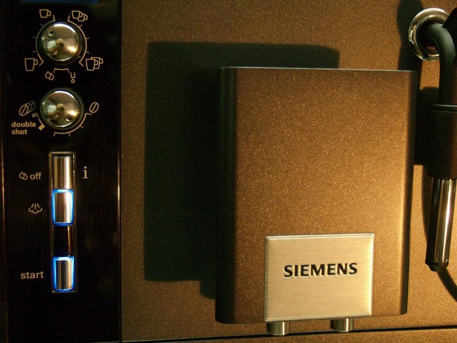 Serwis naprawa ekspresów do kawy Jura Faema Casadio Cimbali Lacimbali