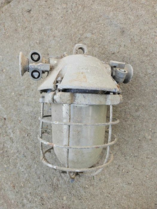 Lampa przemysłowa loft stara oprawa