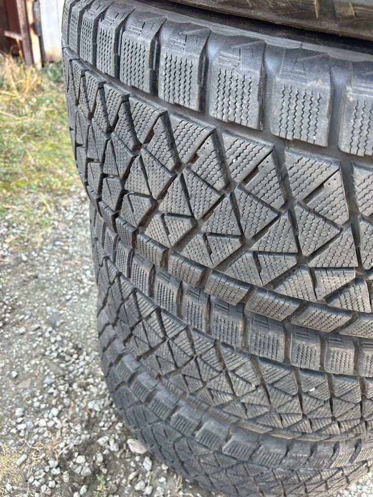 Зимова резина Bridgestone 285/60R18 Land Cruiser, LX, Tundra, RAM