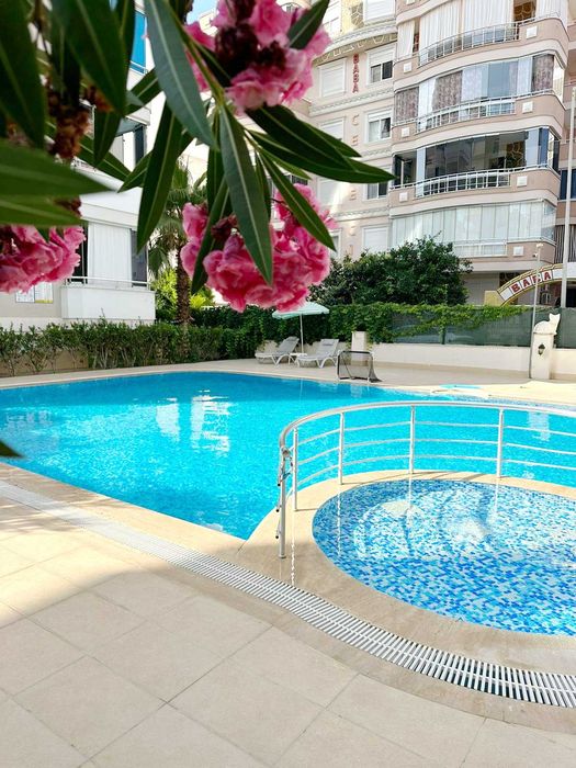 Продаємо квартиру в м. Аланія