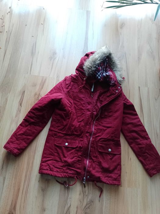 Ubranka dla dziewczynki, rozmiar 140/152 cm.