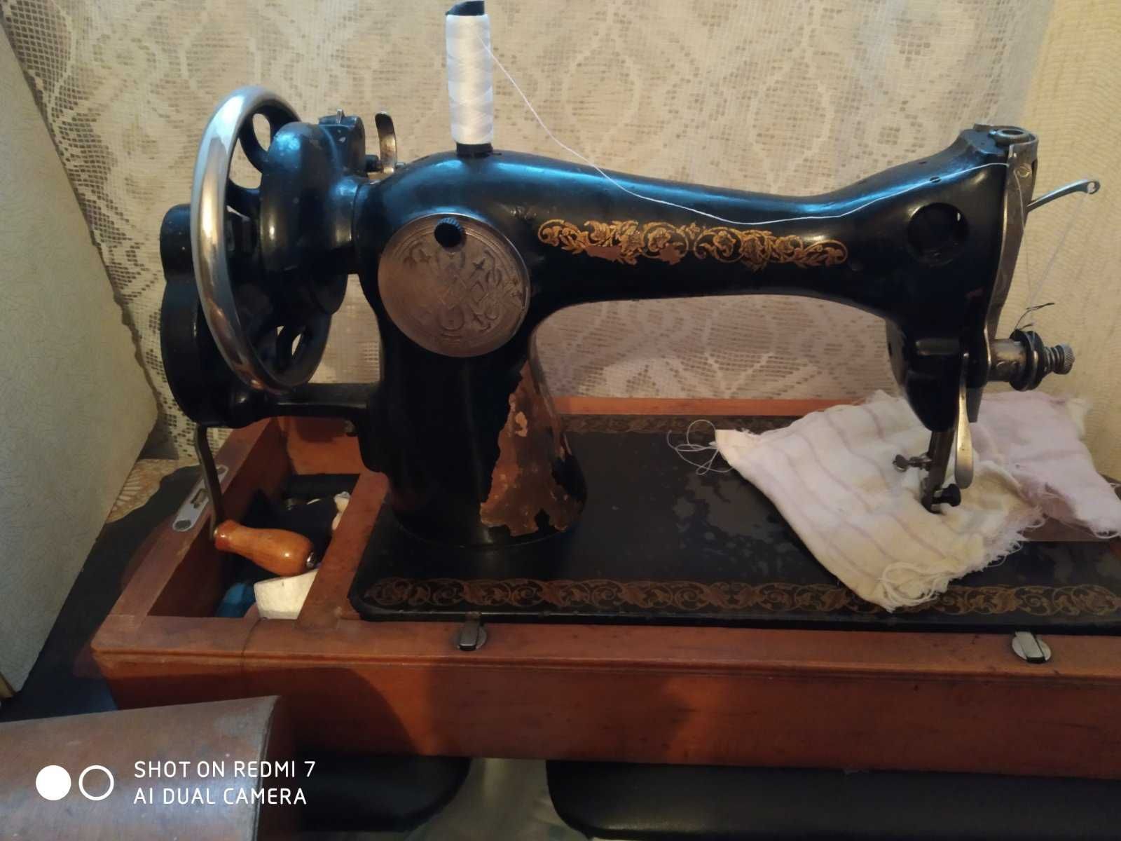 Швейная машина Подольск в отличном состоянии