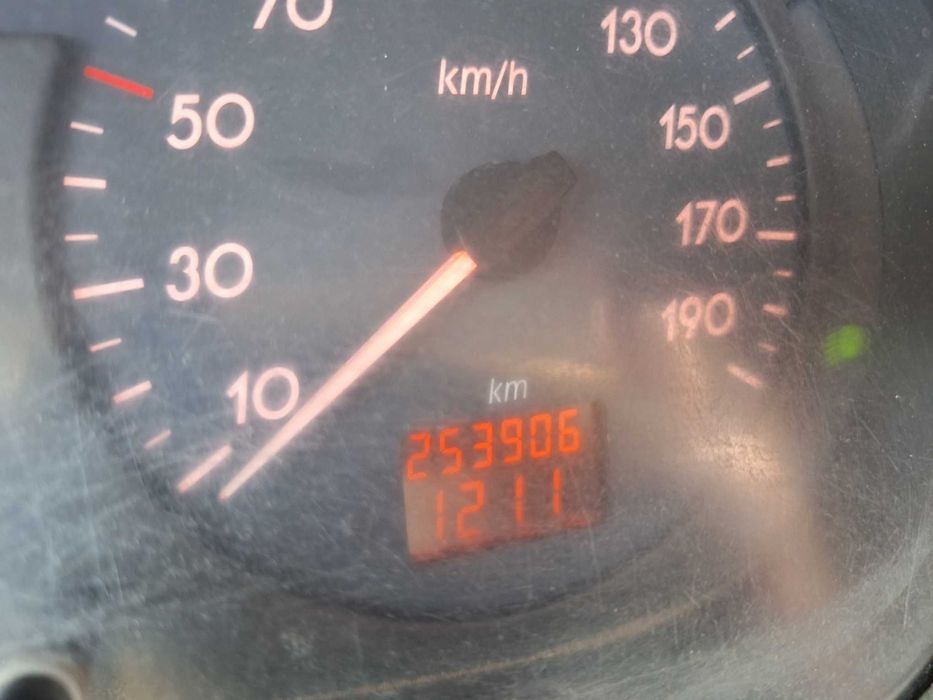 Wywrotka, Kiper Renault Mascott 2002R, DMC 3500, Ładowność 1400kg