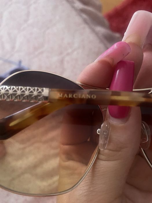 Oculos de sol marciano guess