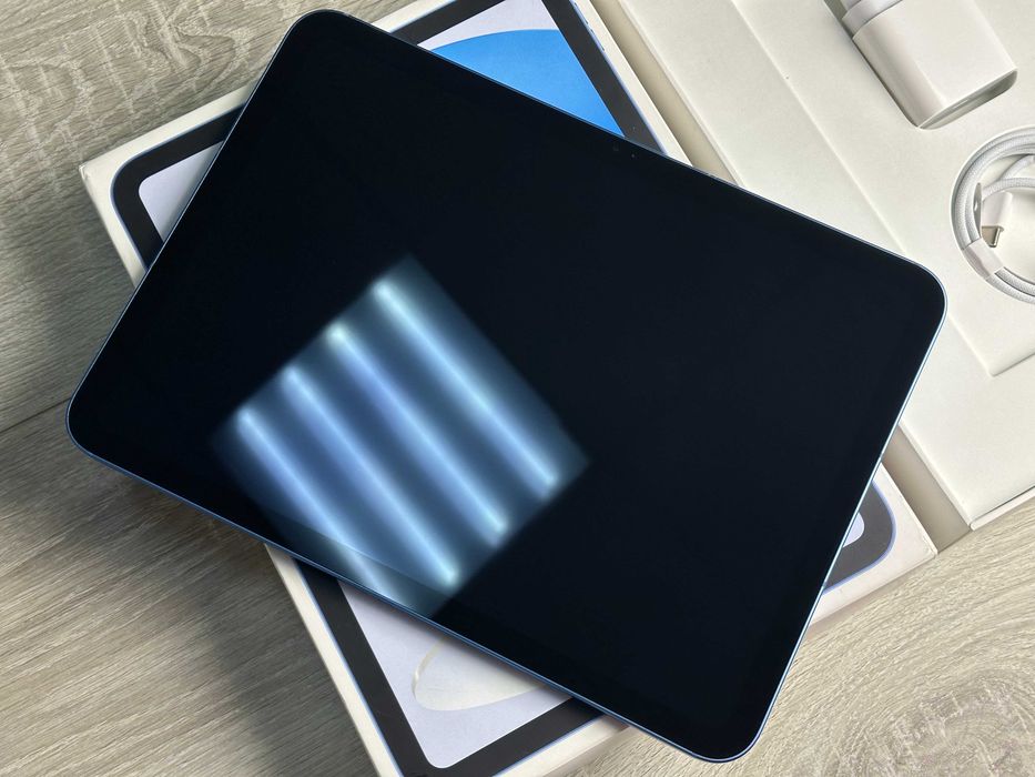 Apple iPad 11 A16 2025 10.9 дюйми Wi-Fi+LTE 256GB Blue A3355