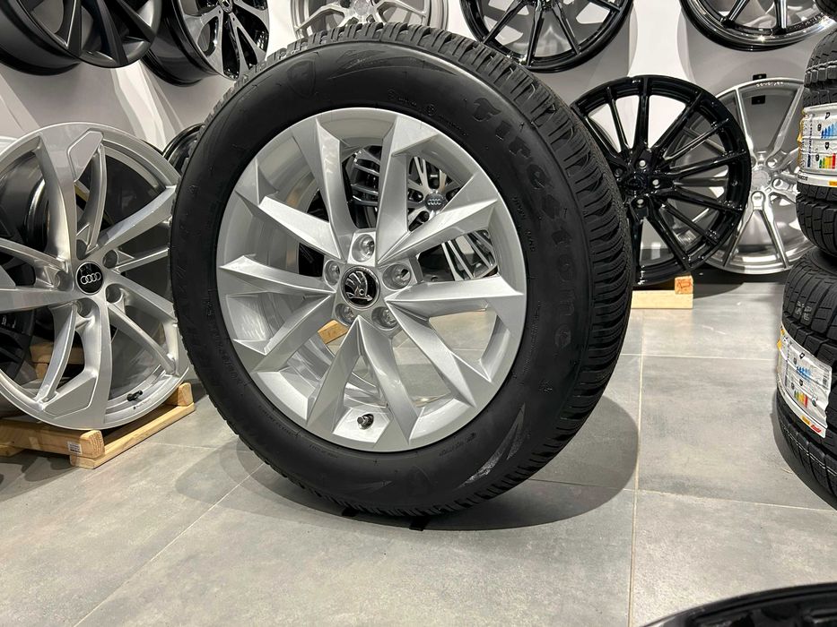 Oryginalne koła zimowe 16 5x100 ET35 Skoda Kamiq 205/60R16 Firestone