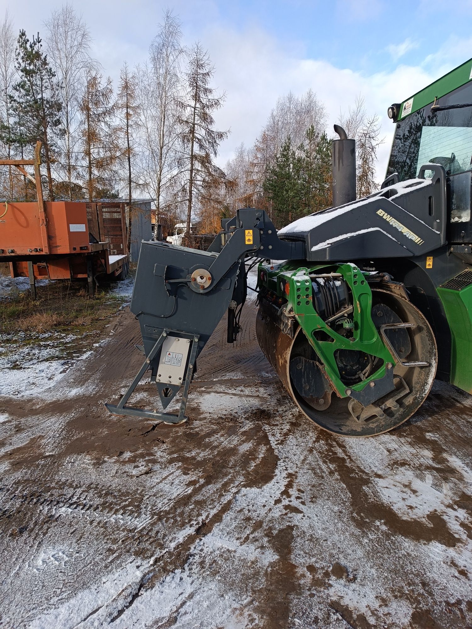 Walec stalowy Bomag BW 174 AP/ACP-AM