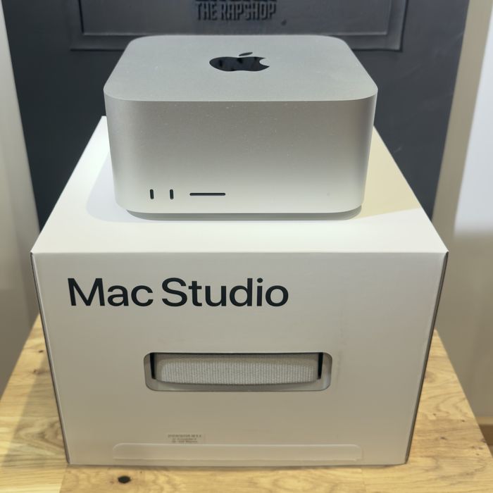 Apple MAC STUDIO M1 Max 10-core CPU/32-core GPU-32 GB RAM - 1 TB SSD