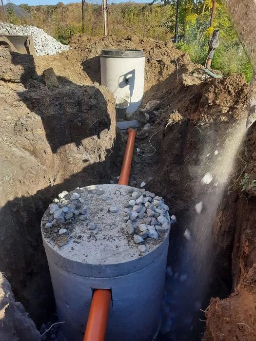 Септик для будинку дачі під ключ/ гарантія бетонні кільця монтаж