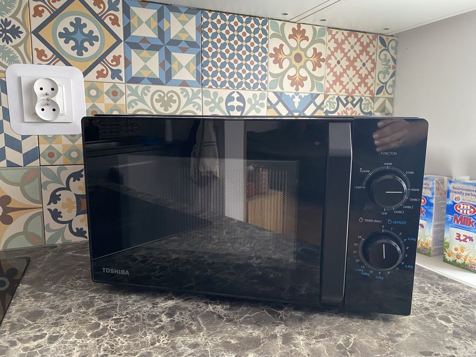 Mikrofalówka Toshiba używana