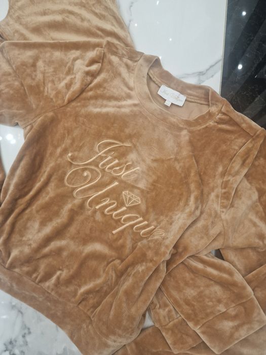 Dres just unique m l