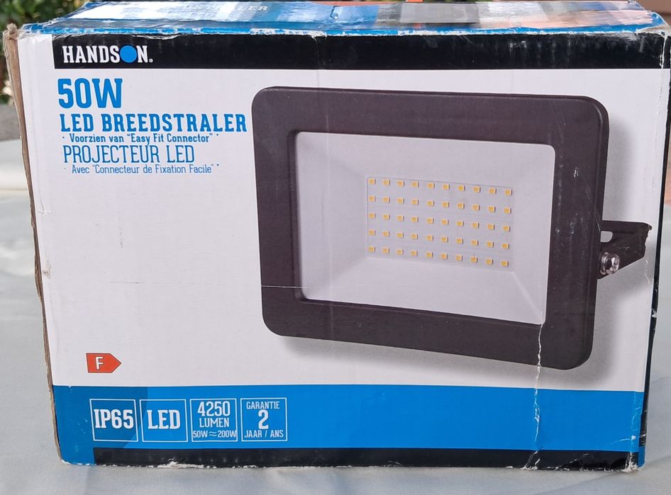 Projector 50W marca Handson