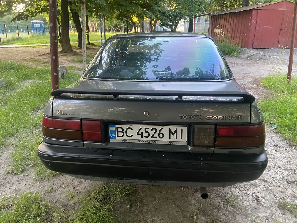 Toyota carina 2 xl