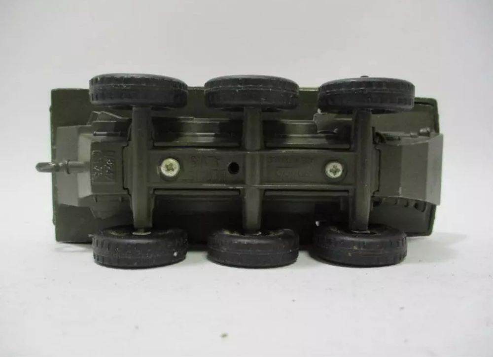Miniatura Berliet Alvis da solido