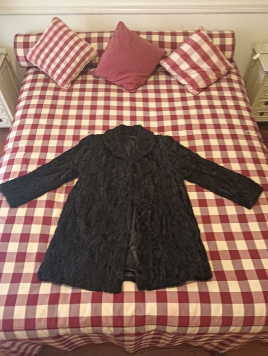 Casaco vison preto Astrakan