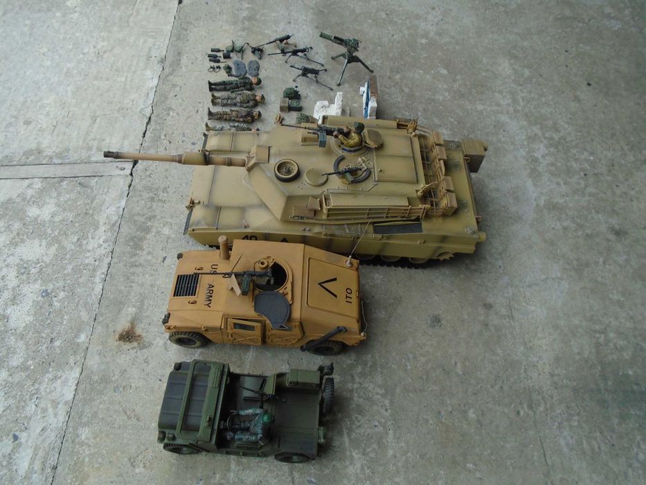 Czołg Abrams M1A2 Humvee HMMWV Jeep Armia Diorama Figurki  1:18 Modele