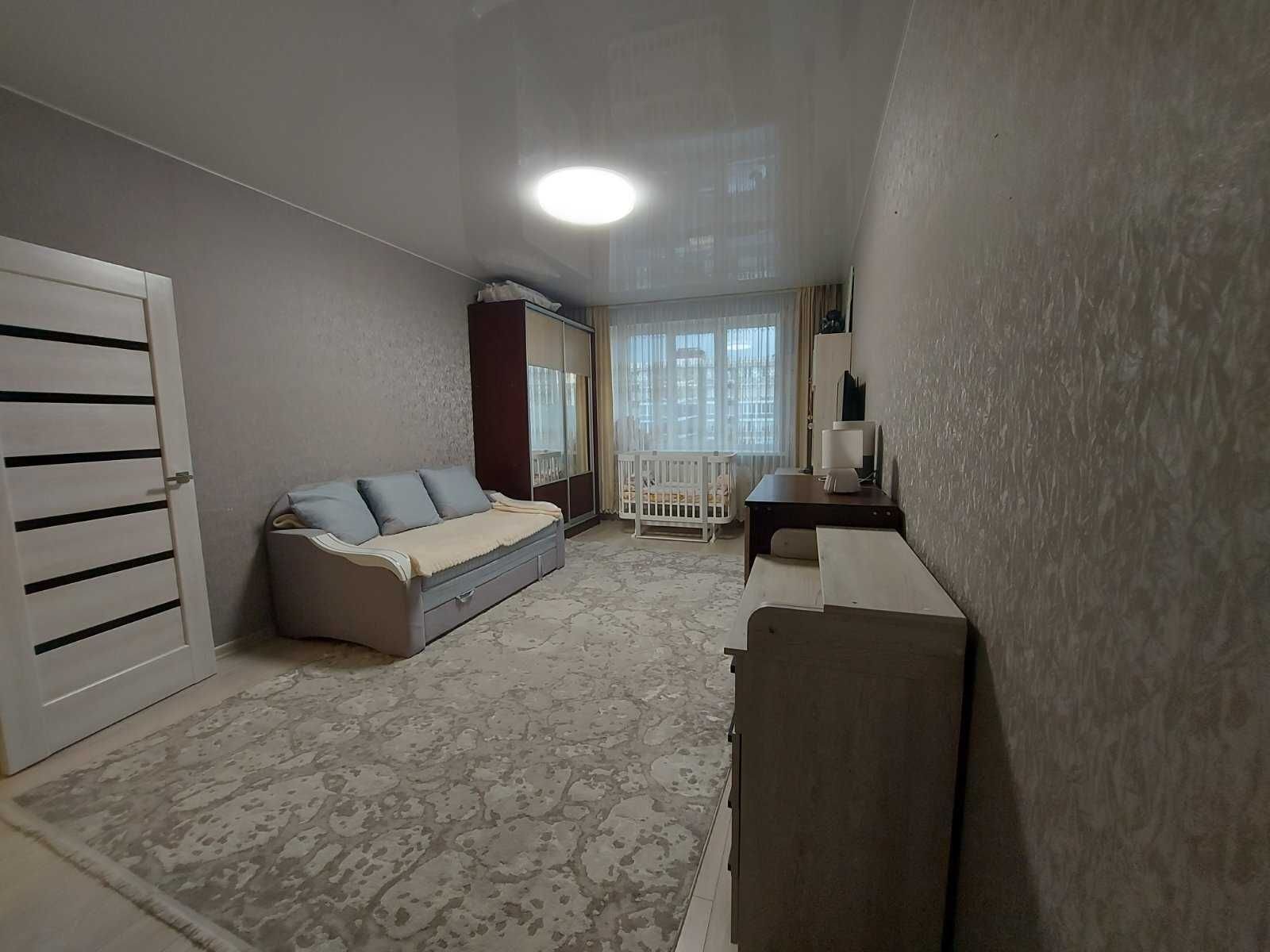 Продаж 1к квартири з ремонтом Рауш Озерна SL