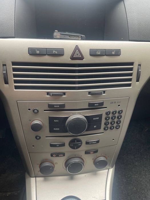 Opel Astra H 2008 року, універсал, 1.6 бензин, механіка