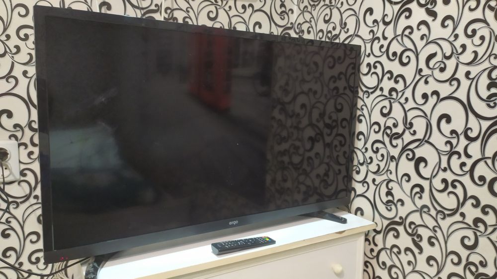 Телевізор Ergo 39"