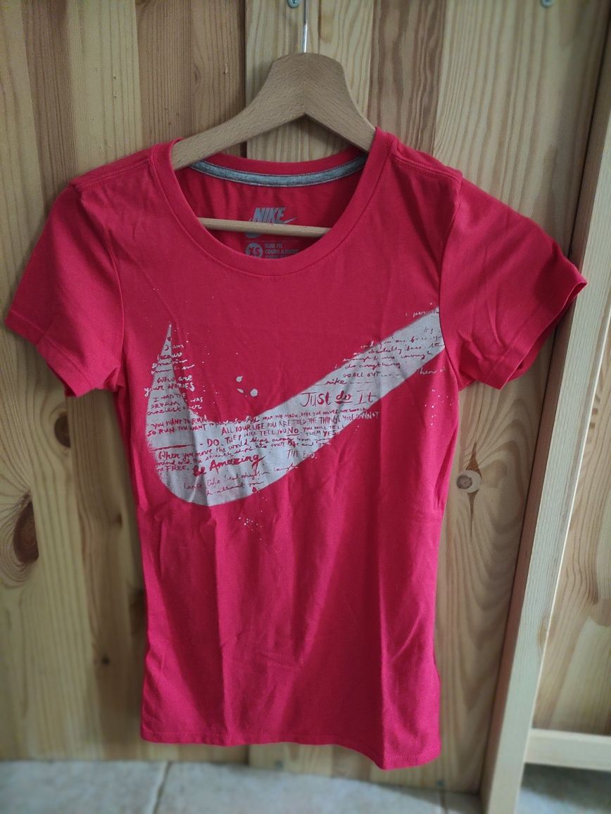 T-shirt Nike rosa